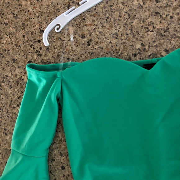 🍑Off The Shoulder Flutter sleeve dress - Picture 5 of 5